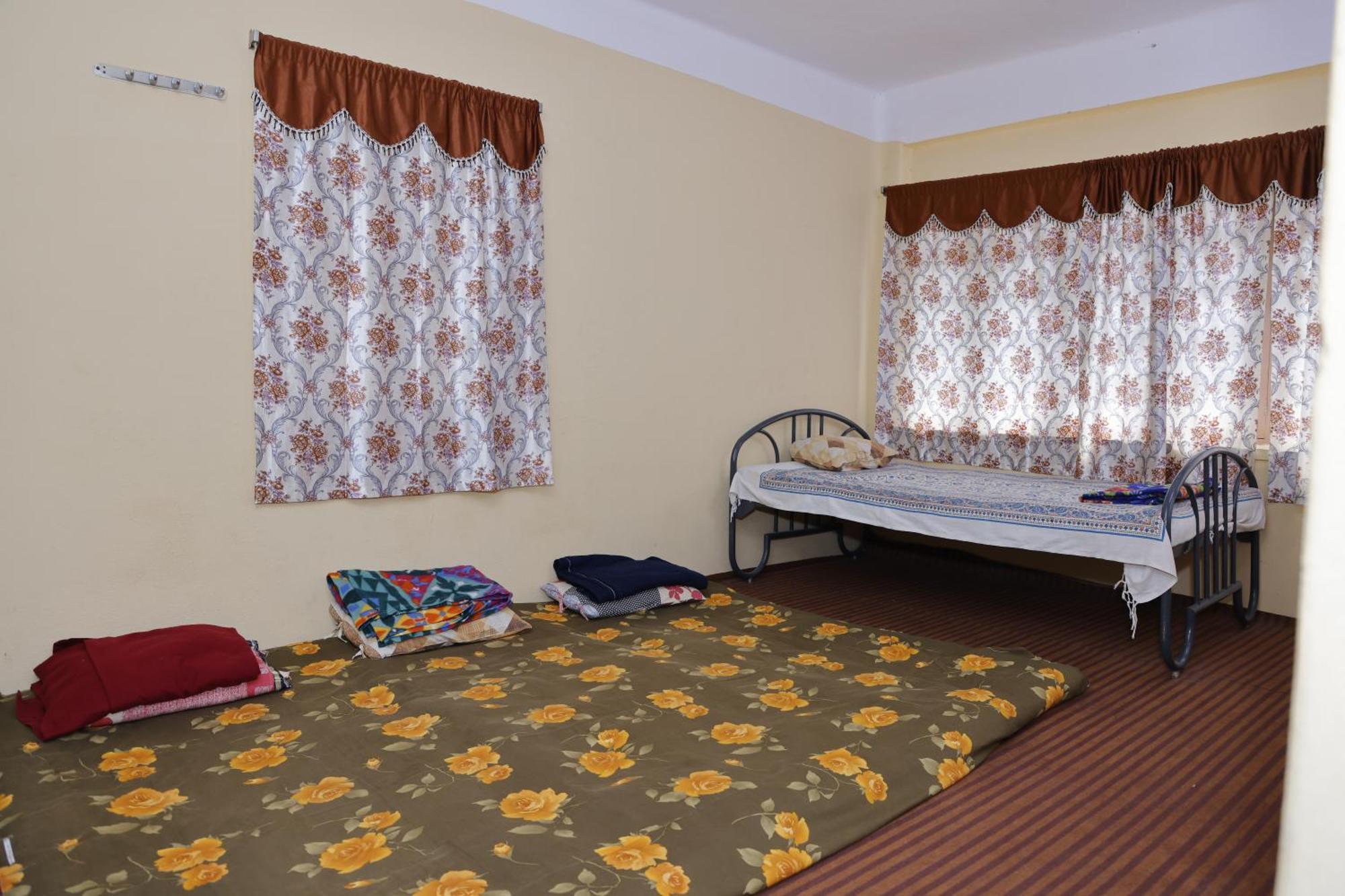 3 Bhk Non-Ac For 4 To 10 Guests For Families Apartment Hyderabad Exterior photo